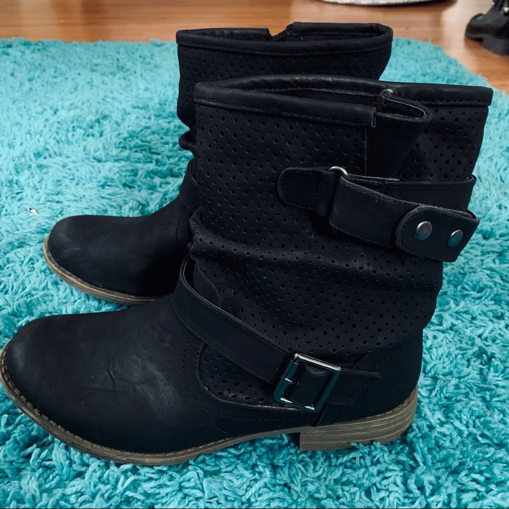 Skechers Women’s Mad Dash Boots